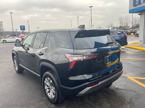 Used 2025 Chevrolet Equinox LT image 3