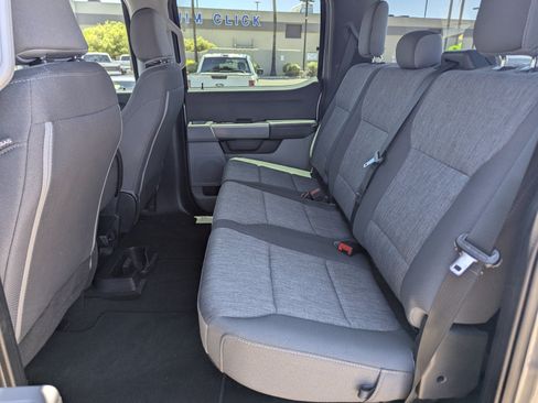 Used 2023 Ford F250 XL w/ STX Appearance Package AWD/4WD image 9
