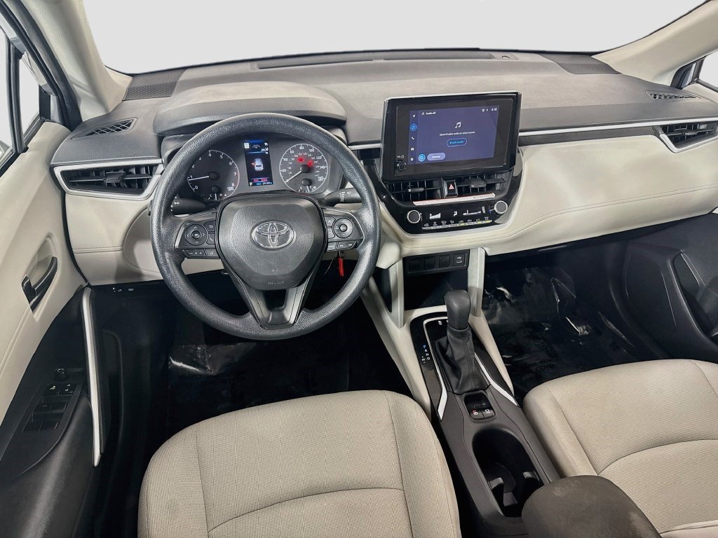 Used 2025 Toyota Corolla Cross L FWD image 16