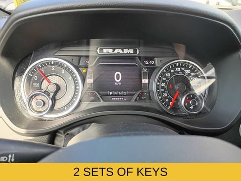 Used 2022 RAM 1500 Big Horn AWD/4WD image 6