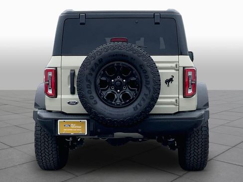 Certified 2025 Ford Bronco Badlands AWD/4WD image 5
