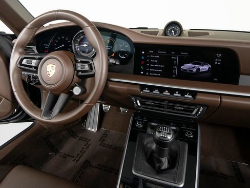 Certified 2024 Porsche 911 Targa 4 GTS image 35