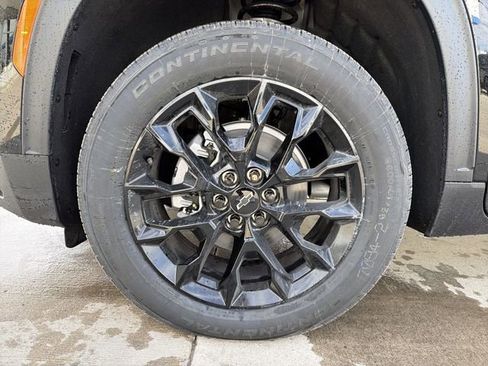 New 2026 Chevrolet Traverse LT w/ Midnight/Sport Edition image 11