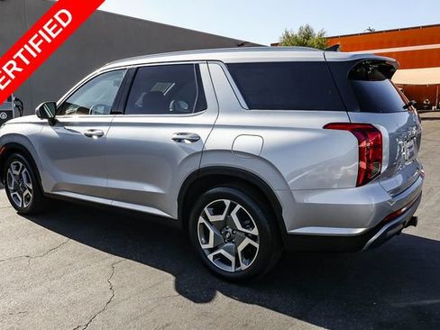 Certified 2025 Hyundai Palisade SEL FWD image 4