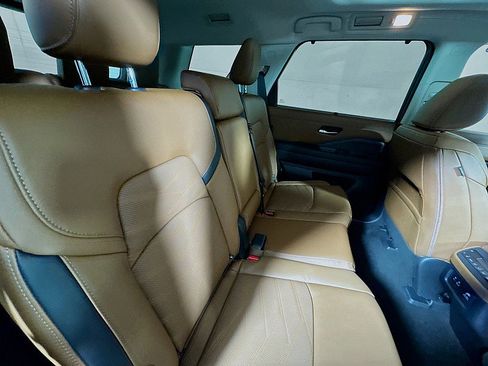 New 2025 Nissan Pathfinder Platinum w/ Cargo Package image 30