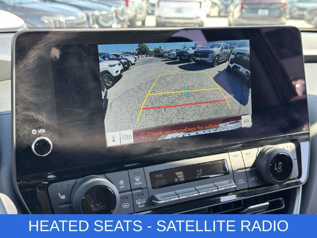 Used 2025 Toyota Grand Highlander FWD image 4