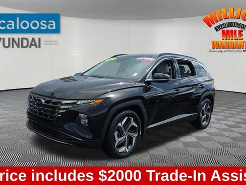 Used 2023 Hyundai Tucson Limited w/ Winter Package image 3