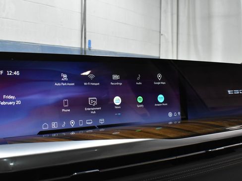 New 2026 Cadillac Escalade Platinum Sport w/ LPO, ONYX Package image 8