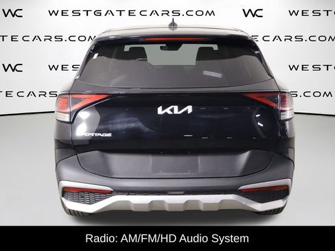 Used 2024 Kia Sportage EX FWD image 4