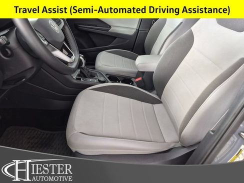 Used 2022 Volkswagen Taos SE AWD/4WD image 16