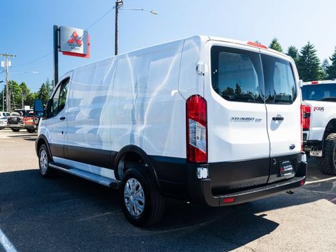 Used 2025 Ford Transit 250 Low Roof w/ Exterior Upgrade Package RWD image 4
