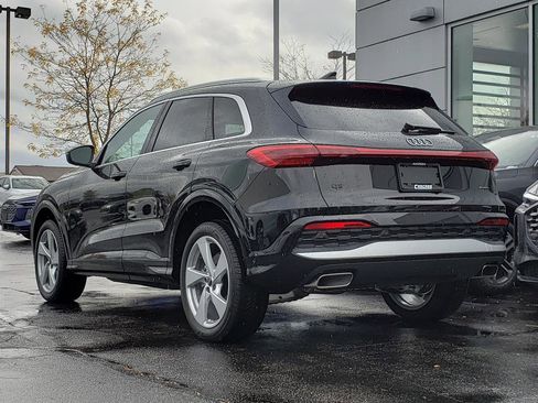 New 2025 Audi Q5 Premium Plus image 3