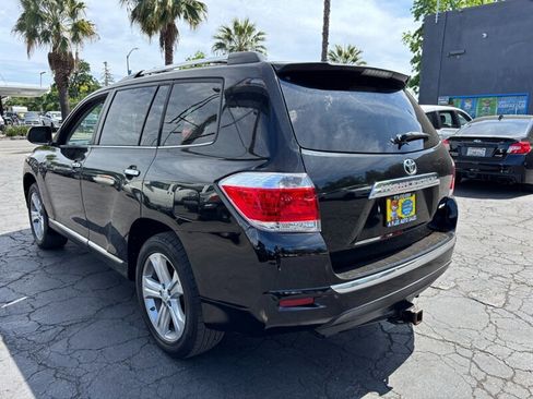 Used 2013 Toyota Highlander Limited image 6