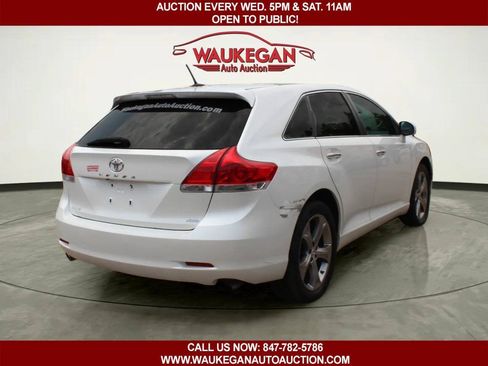 Used 2010 Toyota Venza AWD w/ Comfort Pkg image 5