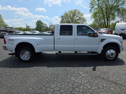 Used 2010 Ford F450 Lariat image 21