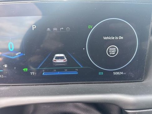 Used 2023 Hyundai Tucson Limited image 6