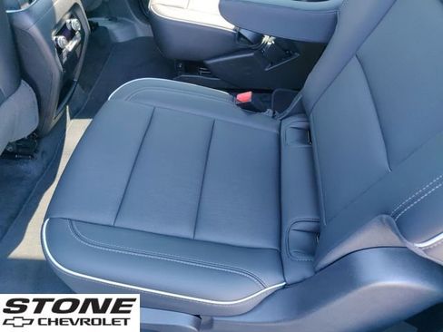 Certified 2025 Buick Enclave Preferred image 21