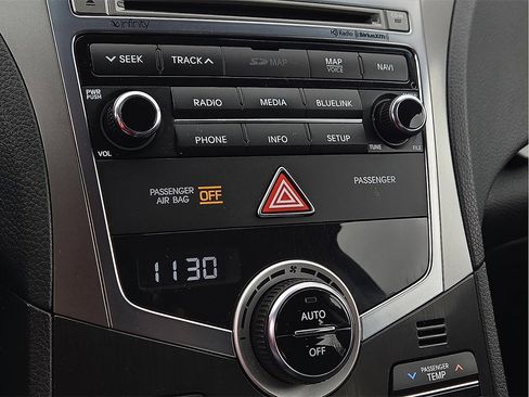 Used 2016 Hyundai Azera image 14