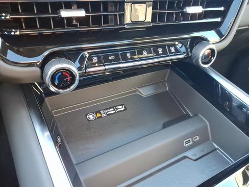 New 2026 Chevrolet Tahoe Premier image 22