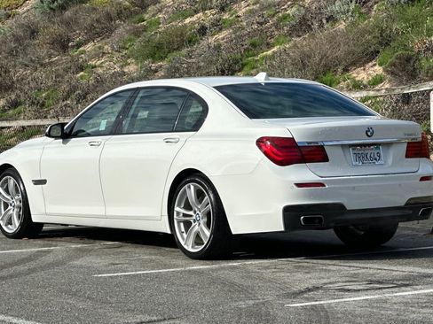 Used 2013 BMW 750Li image 7