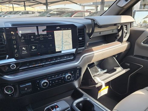 New 2026 GMC Sierra 1500 SLT w/ SLT Premium Plus Package image 34