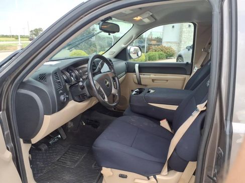 Used 2011 Chevrolet Silverado 1500 LT w/ All-Star Edition AWD/4WD image 10