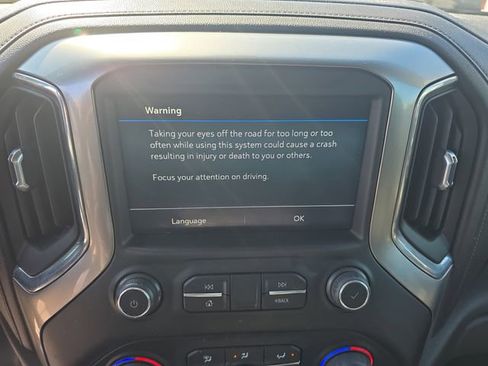 Used 2021 Chevrolet Silverado 1500 RST image 19