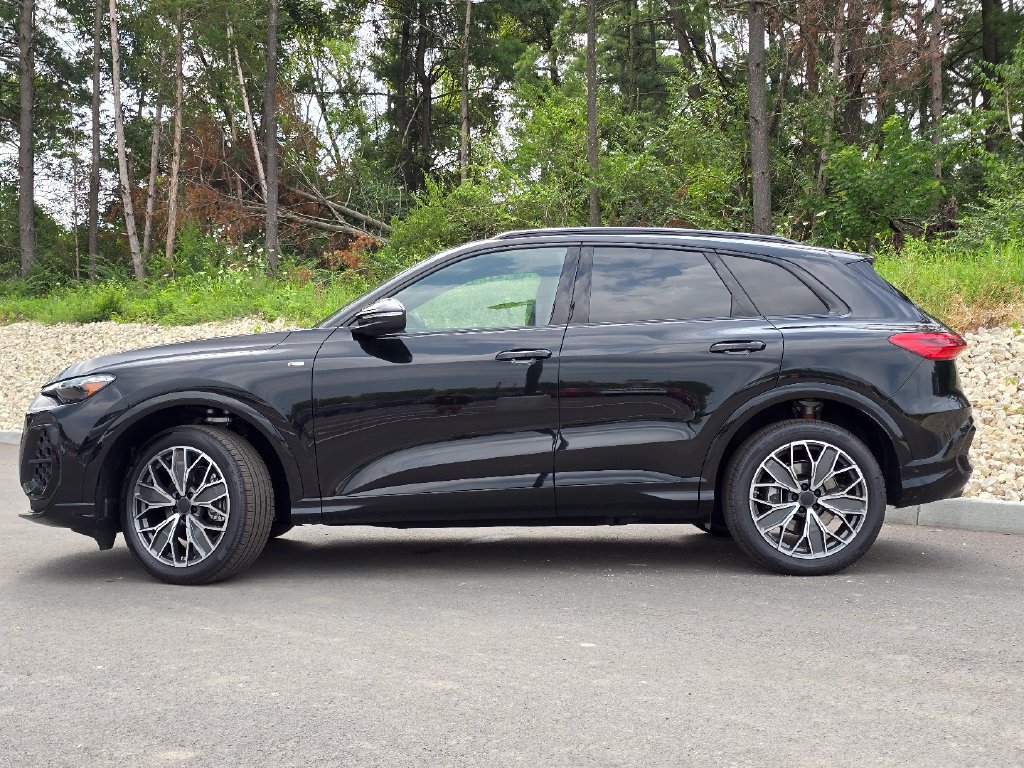 New 2026 Audi Q5 Premium Plus AWD/4WD image 3