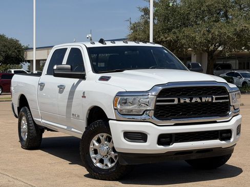 Used 2022 RAM 2500 Tradesman AWD/4WD image 2