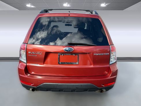 Used 2010 Subaru Forester 2.5X Premium image 9