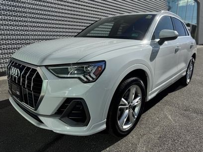 Certified 2024 Audi Q3 2.0T Premium