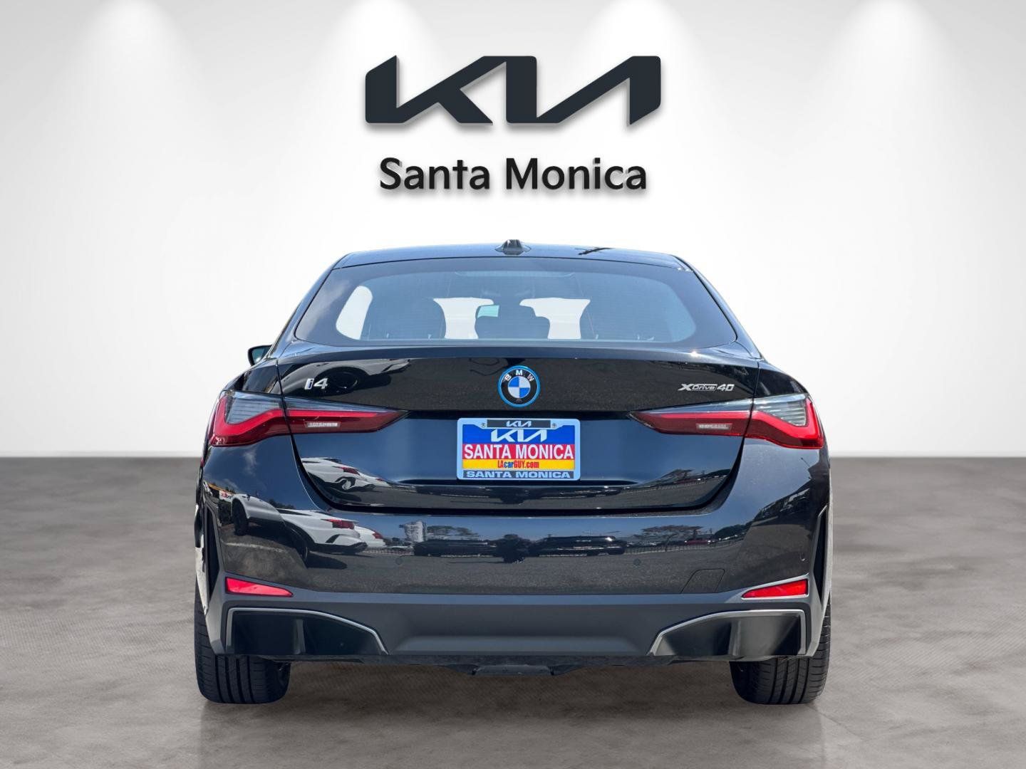 Used 2025 BMW i4 xDrive40i w/ Parking Assistance Package AWD/4WD image 5