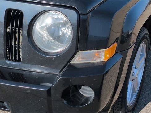 Used 2010 Jeep Patriot Sport image 11