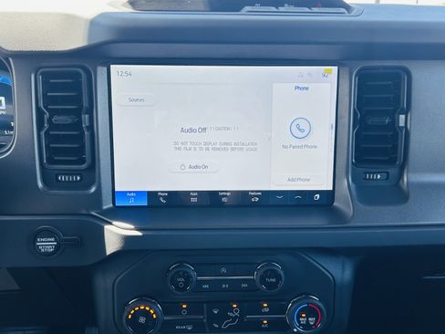 New 2025 Ford Bronco 4-Door image 14