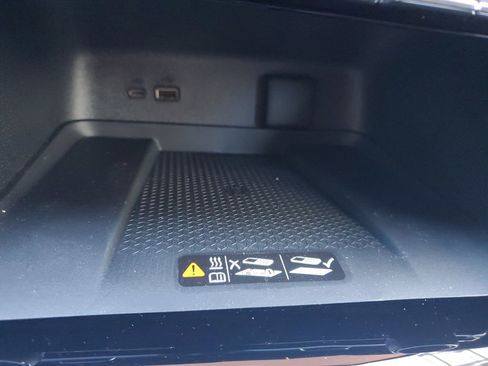 New 2026 Chevrolet Traverse RS w/ LPO, Floor Liner Package image 30