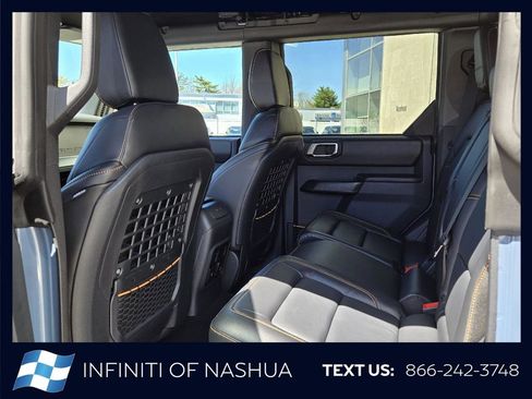 Used 2024 Ford Bronco Badlands AWD/4WD image 23
