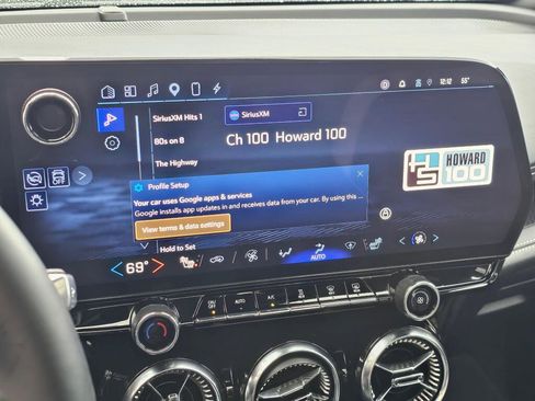 Used 2024 Chevrolet Blazer EV LT AWD/4WD image 34