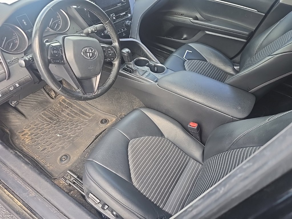 Used 2023 Toyota Camry SE w/ Convenience Package FWD image 12