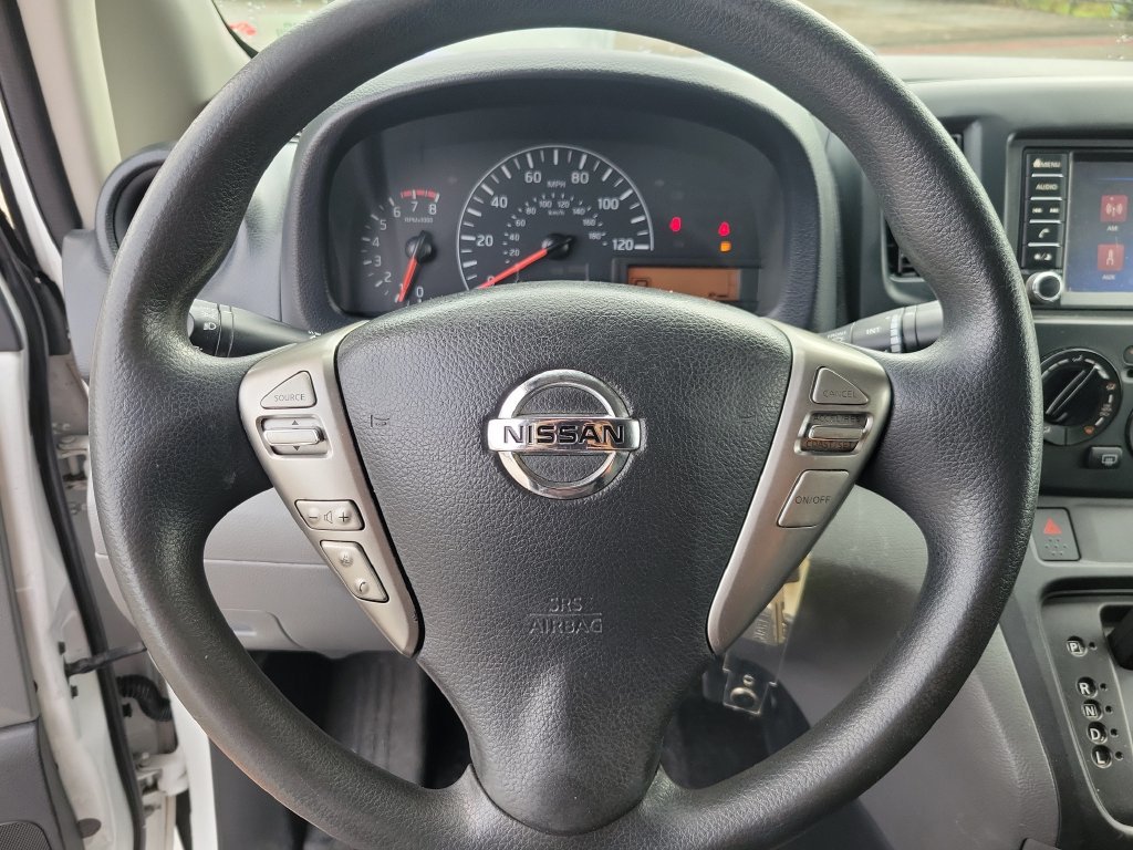 Used 2020 Nissan NV200 SV w/ Back Door Glass Package FWD image 17