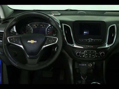 Used 2024 Chevrolet Equinox LT AWD/4WD image 17