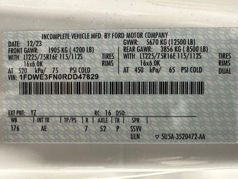 Used 2024 Ford E-350 and Econoline 350 Super Duty image 11