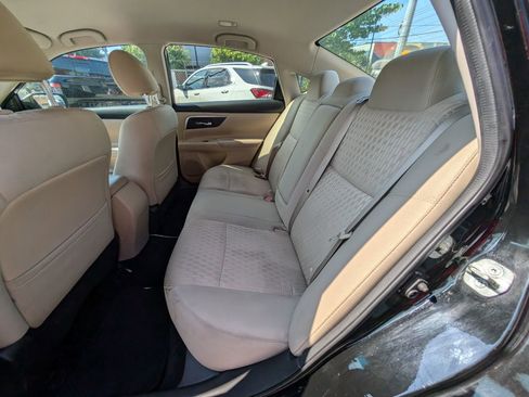 Used 2018 Nissan Altima 2.5 SV image 17