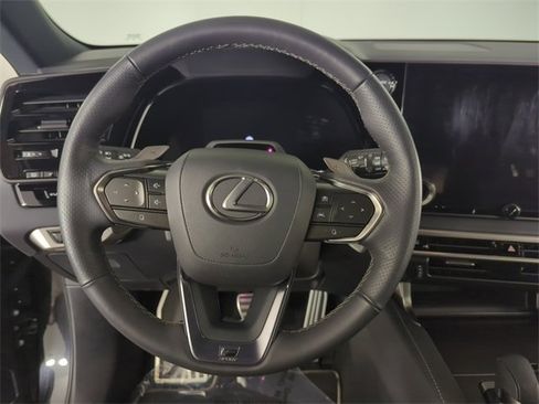 Certified 2024 Lexus RX 500h F Sport image 10