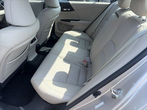Used 2014 Honda Accord EX-L image 31