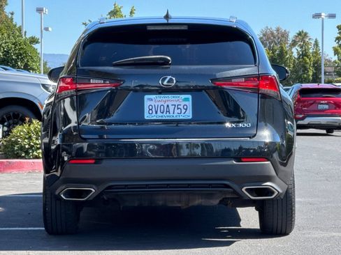 Used 2018 Lexus NX 300 FWD w/ Premium Package image 6
