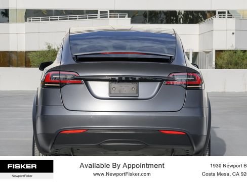 Used 2022 Tesla Model X AWD/4WD image 2