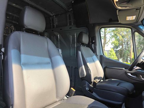 Used 2026 Mercedes-Benz Sprinter 2500 image 12