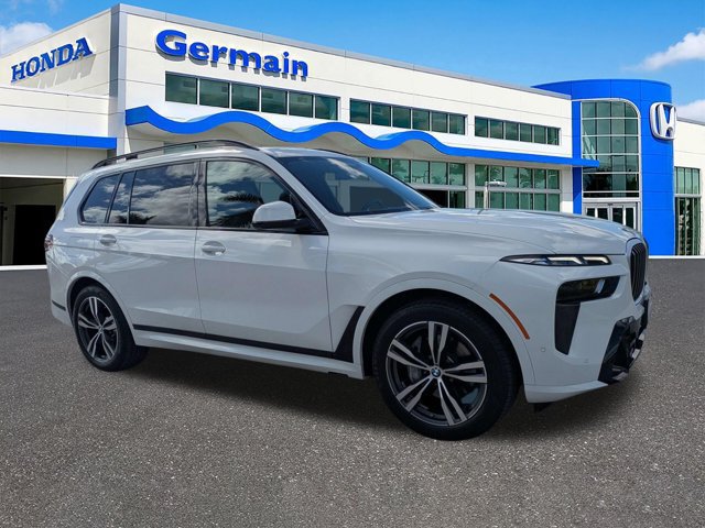 Used 2026 BMW X7 xDrive40i w/ M Sport Package AWD/4WD image 5