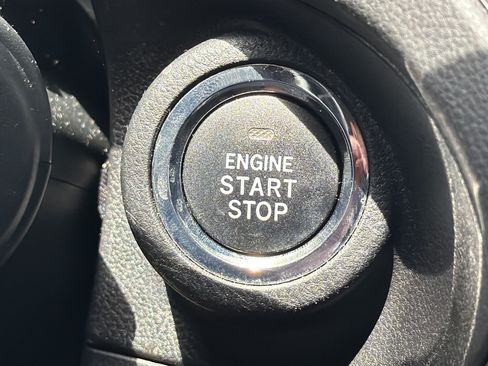 Used 2021 Subaru Impreza 2.0i Sport AWD/4WD image 10