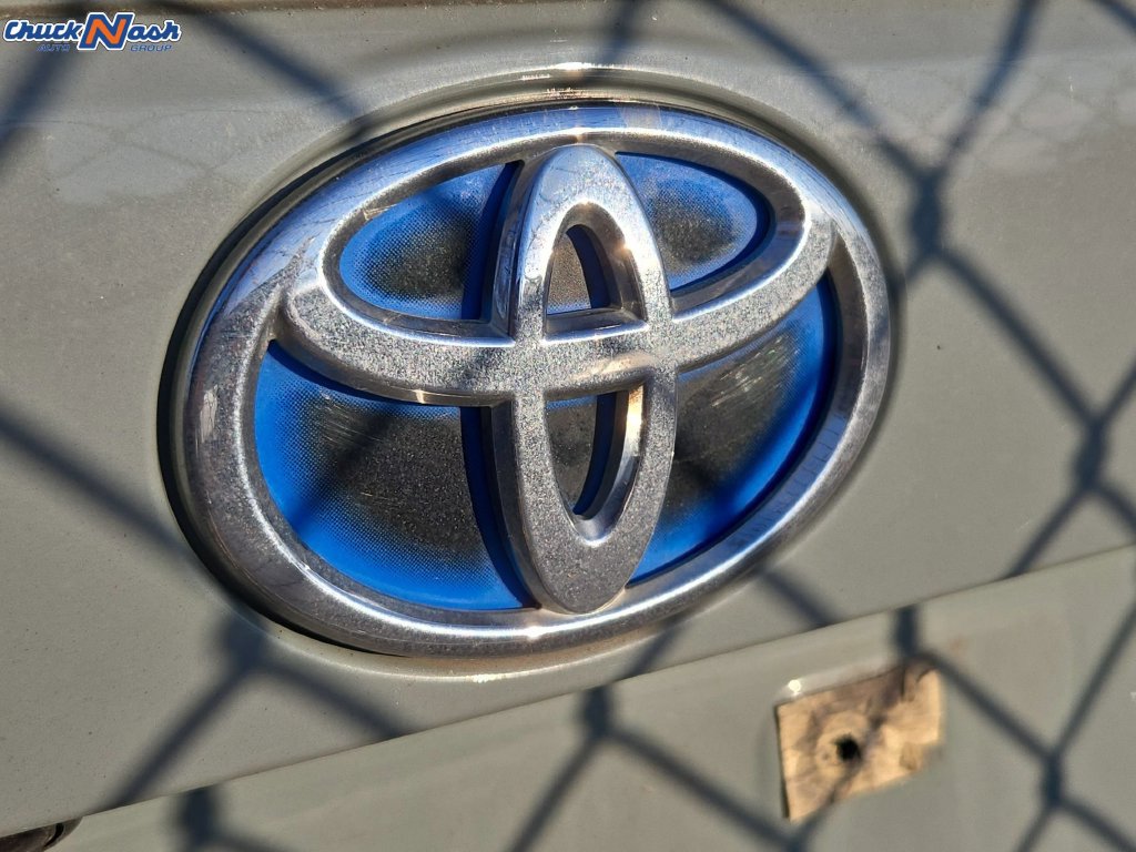 Used 2021 Toyota RAV4 XLE w/ Convenience Package AWD/4WD image 6